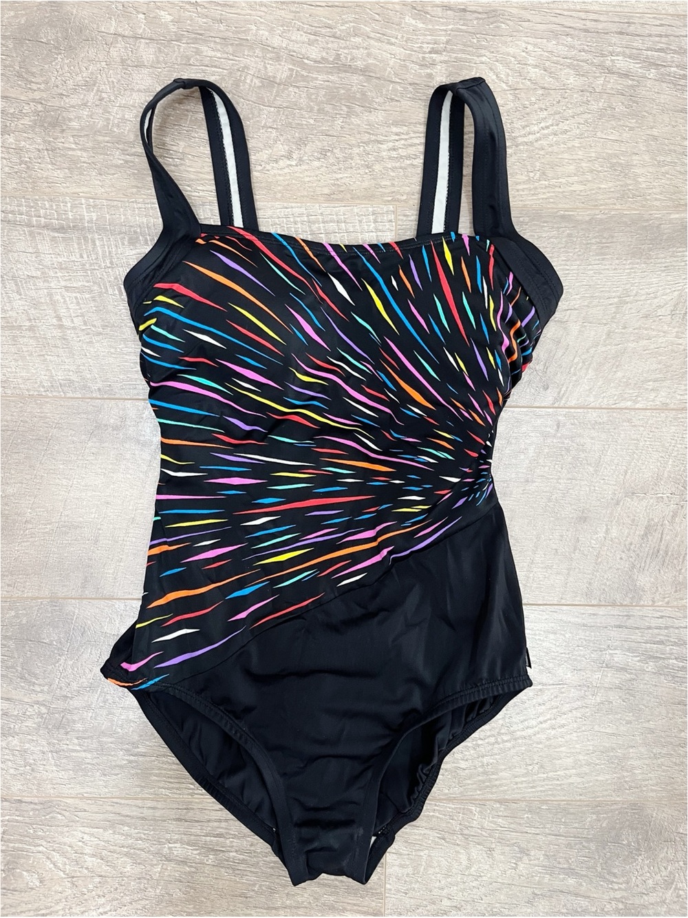 Reebok One Piece Swimsuit Size 8 Black Multicolor Ruched Tummy Control Swimwear - Picture 3 of 11